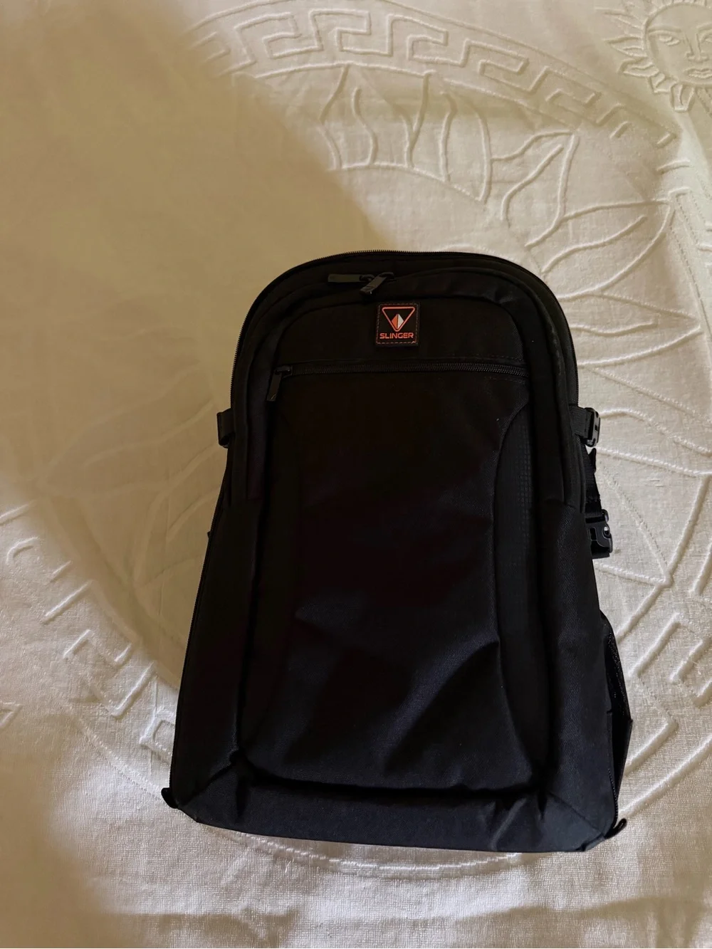 Slinger Alpine 200 Lightweight Compact Camera Backpack, NWT
